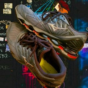 👟🔥MIZUNO Wave Prophecy 8 Men Running Shoes Sz 9